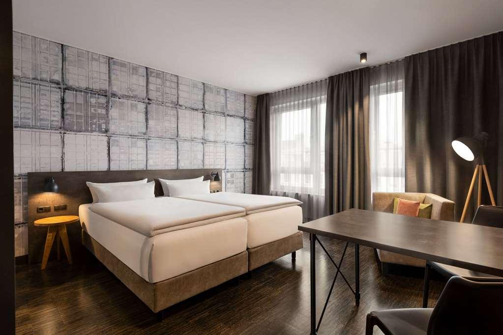 Hotel Vienna House Easy BRE Zimmer foto