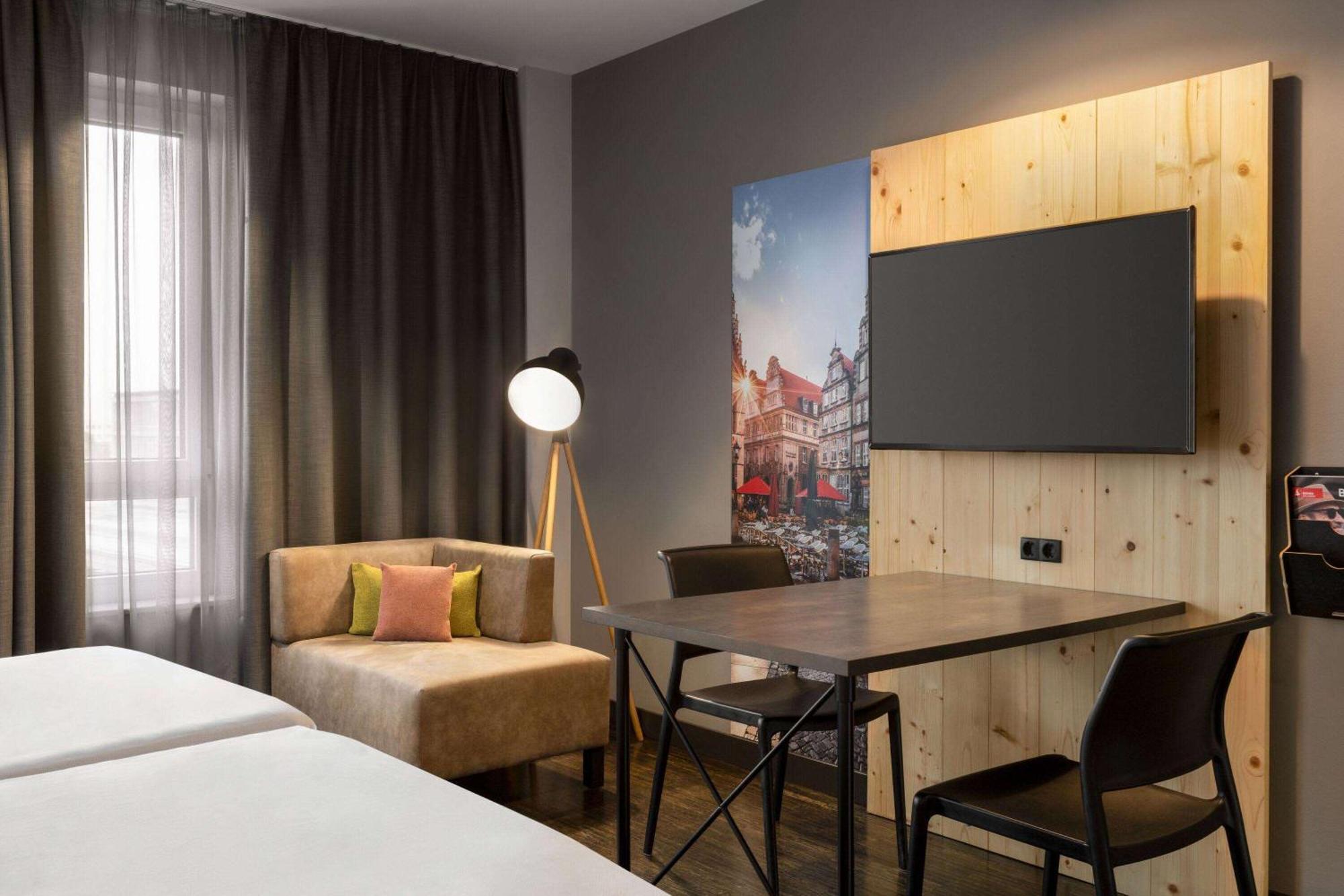 Hotel Vienna House Easy BRE Exterior foto