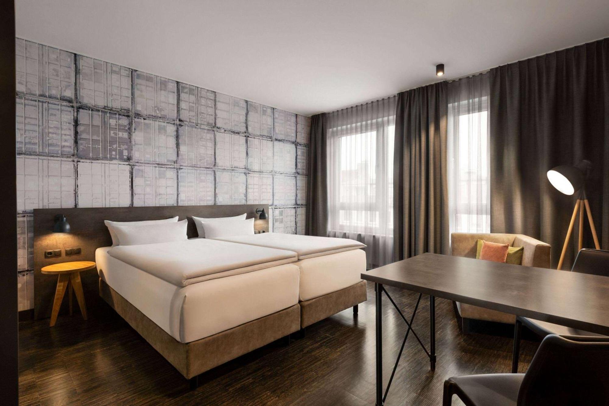 Hotel Vienna House Easy BRE Exterior foto