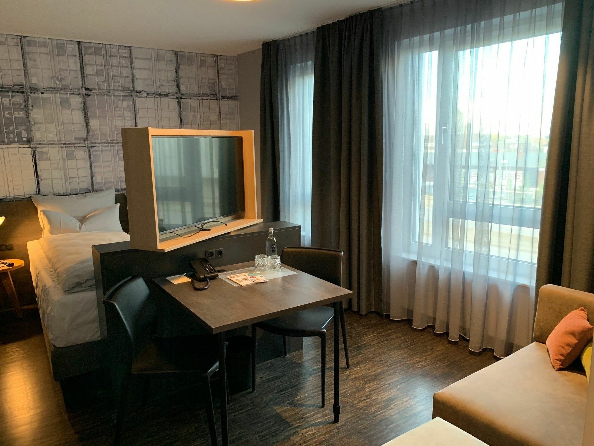 Hotel Vienna House Easy BRE Exterior foto
